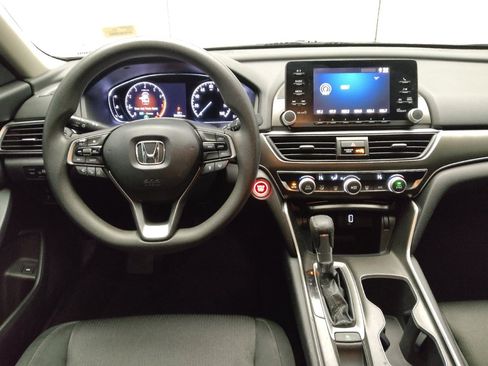 Used 2018 Honda Accord LX image 22