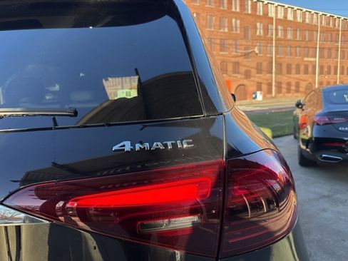 New 2026 Mercedes-Benz GLE 350 4MATIC image 9