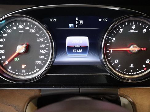 Certified 2018 Mercedes-Benz E 400 4MATIC Sedan image 14