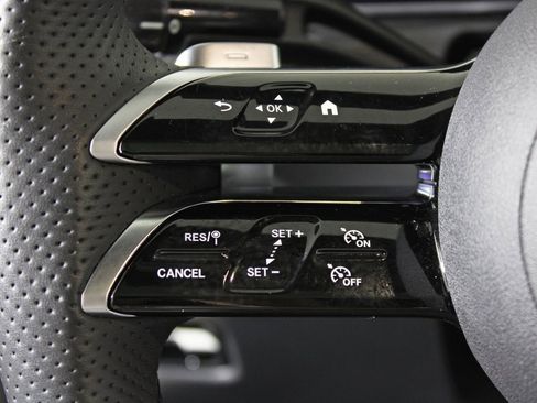 Certified 2024 Mercedes-Benz CLE 300 4MATIC Coupe image 18