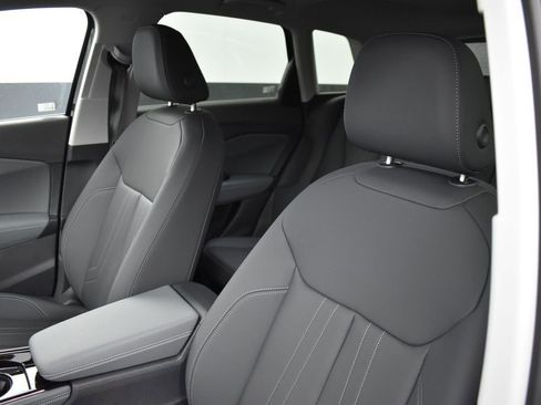 New 2026 Audi Q3 quattro 2.0T AWD/4WD image 10