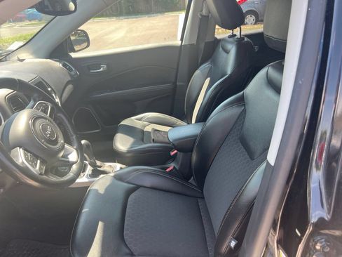 Used 2018 Jeep Compass Latitude w/ Popular Equipment Group AWD/4WD image 26