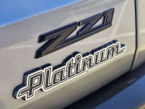 New 2026 Chevrolet Traverse Z71 w/ Driver Confidence Package image 19