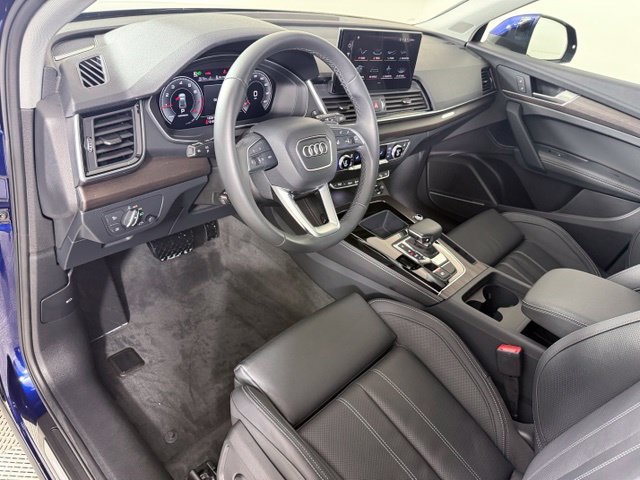 Certified 2024 Audi Q5 2.0T Premium Plus w/ Premium Plus Package AWD/4WD image 11