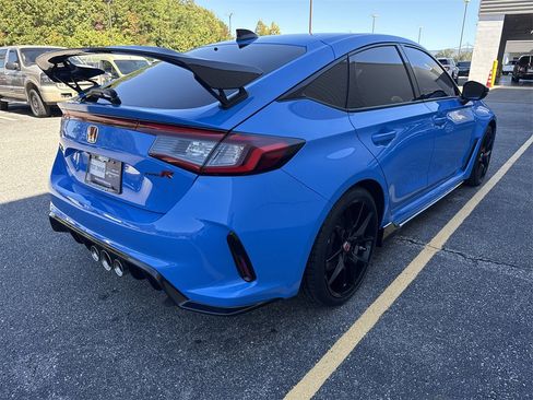 Used 2023 Honda Civic Type R image 7