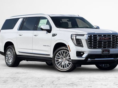 New 2026 GMC Yukon XL Denali w/ Denali Reserve Package image 2