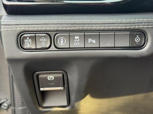 Used 2022 Acura MDX SH-AWD w/ Advance Package image 29