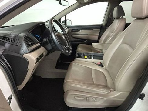 Used 2018 Honda Odyssey EX-L image 12