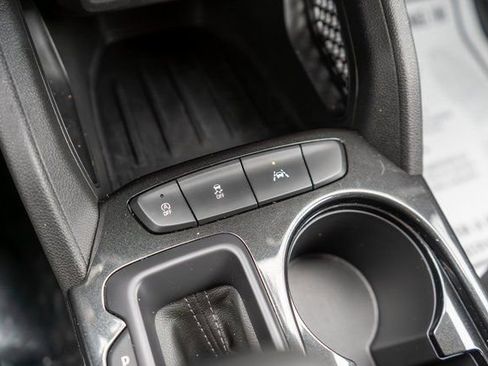 Used 2023 Chevrolet TrailBlazer LT w/ Convenience Package FWD image 32