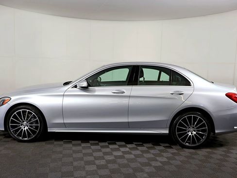Used 2015 Mercedes-Benz C 300 4MATIC Sedan image 16