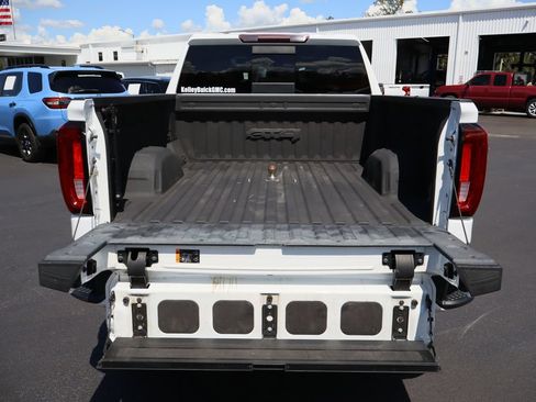 Certified 2021 GMC Sierra 1500 AT4 w/ AT4 Value Package AWD/4WD image 28