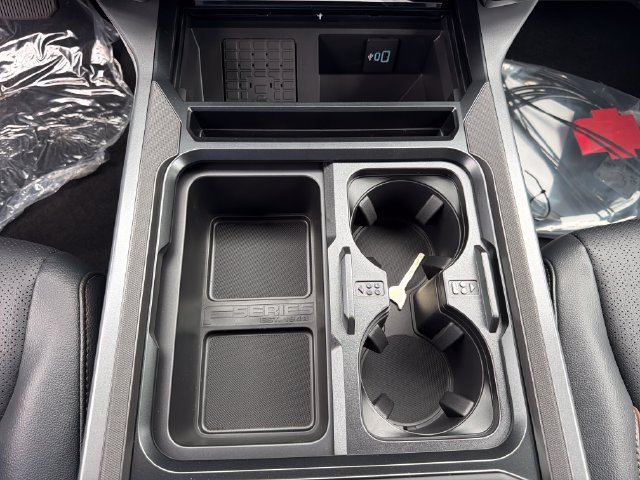 New 2026 Ford F350 Lariat w/ Black Appearance Package AWD/4WD image 32