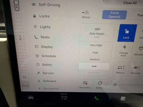 Used 2022 Tesla Model X Plaid image 40