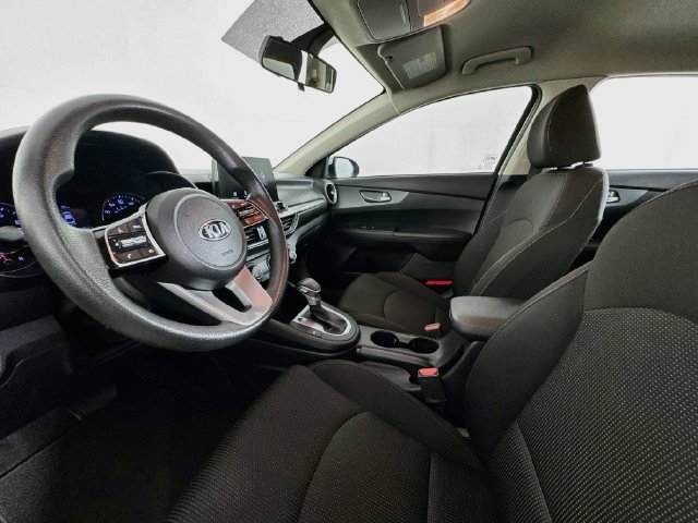 Used 2021 Kia Forte LXS FWD image 18