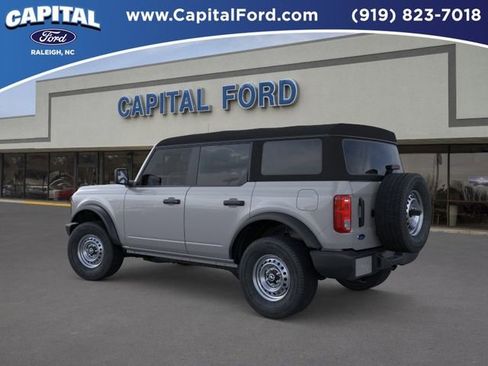New 2026 Ford Bronco 4-Door AWD/4WD image 4
