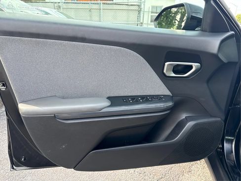 Used 2025 Kia K4 EX FWD image 20