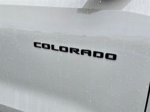 New 2026 Chevrolet Colorado ZR2 w/ Technology Package image 11
