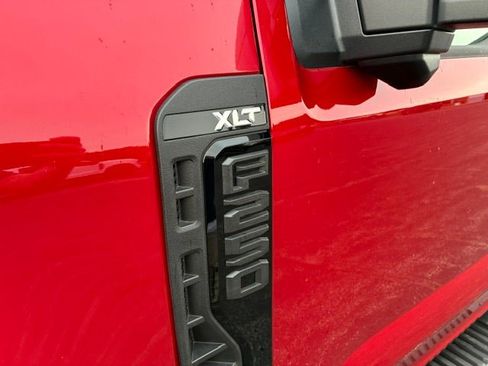 Used 2024 Ford F250 XLT w/ XLT Premium Package AWD/4WD image 10