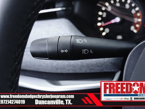 New 2026 Jeep Compass Latitude image 28