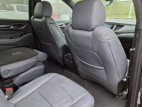 Used 2024 Buick Enclave Premium FWD image 15