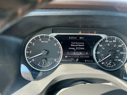 Used 2021 Nissan Rogue SV w/ Premium Package AWD/4WD image 16