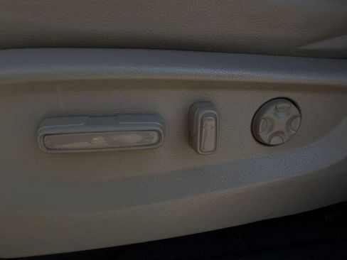 Used 2024 Honda Odyssey EX-L image 25