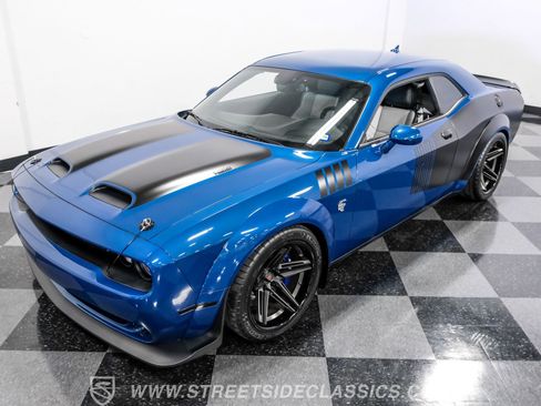 Used 2022 Dodge Challenger SRT Hellcat image 33