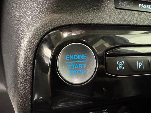 Used 2025 Ford Escape Platinum w/ Premium Technology Package AWD/4WD image 18