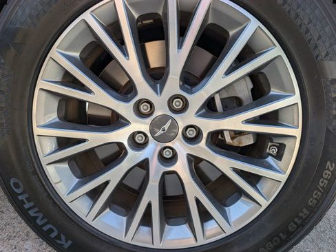 Used 2024 Genesis GV80 2.5T AWD/4WD image 7