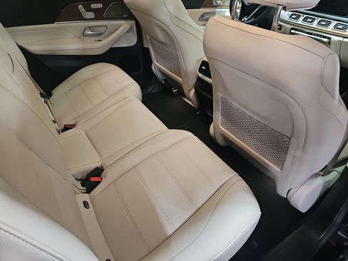 Used 2024 Mercedes-Benz GLE 450 4MATIC image 11