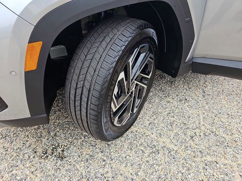 New 2026 Hyundai Tucson Limited AWD/4WD image 34