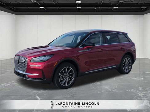 Certified 2024 Lincoln Corsair AWD w/ Equipment Group 101A image 1