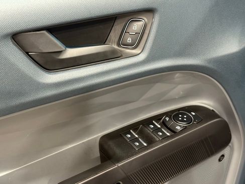 New 2025 Ford Maverick Lariat w/ Black Appearance Package image 15