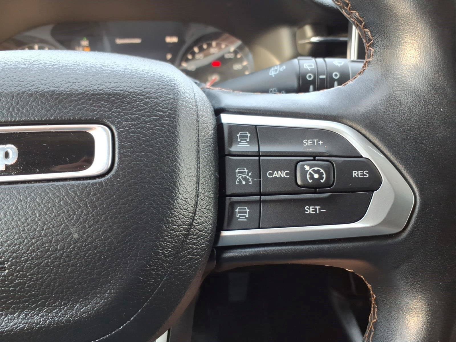 Used 2022 Jeep Compass Limited AWD/4WD image 21