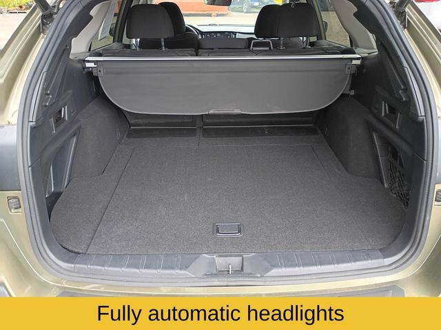 Used 2020 Subaru Outback Premium AWD/4WD image 19