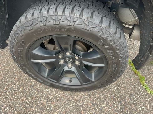 Used 2021 RAM 1500 Big Horn AWD/4WD image 8