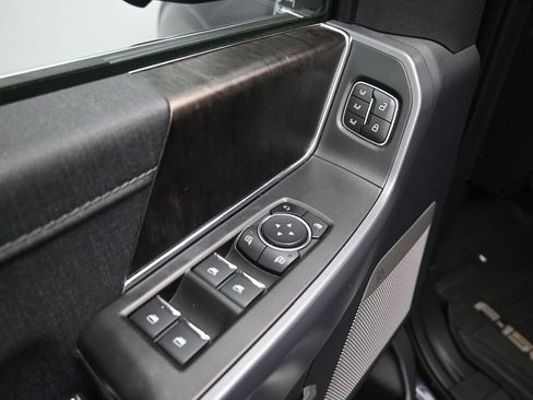 Used 2022 Ford F150 Lariat w/ Max Trailer Tow Package image 11