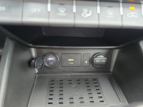 Used 2022 Hyundai Kona Limited w/ Cargo Package AWD/4WD image 25