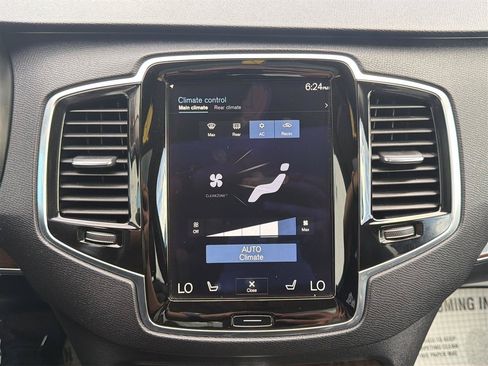 Used 2017 Volvo XC90 T6 Momentum w/ Vision Package AWD/4WD image 30