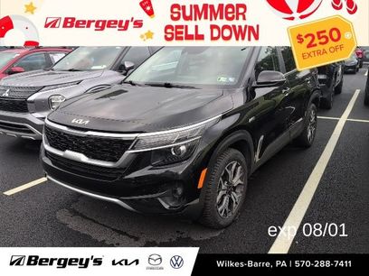 Certified 2022 Kia Seltos EX
