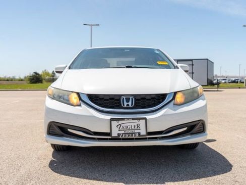 Used 2014 Honda Civic LX image 2