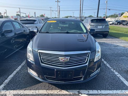 Used 2017 Cadillac XTS Platinum FWD image 2
