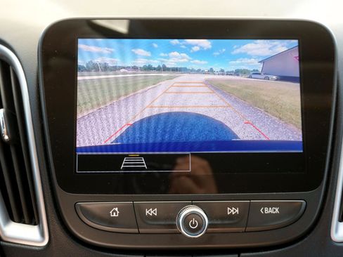 Used 2023 Chevrolet Malibu LT image 13