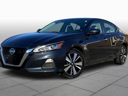 Used 2021 Nissan Altima 2.5 SV