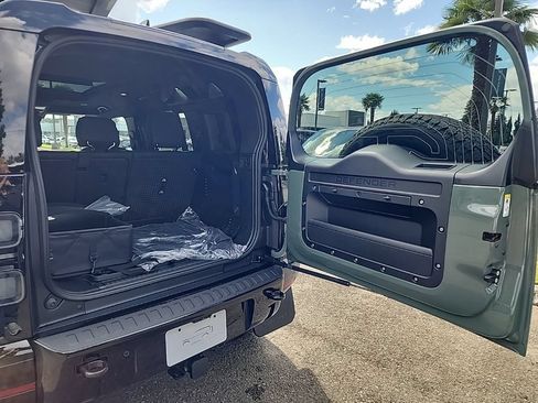 New 2026 Land Rover Defender 110 Trophy Edition AWD/4WD image 16