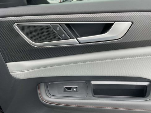 New 2026 Volkswagen Atlas Peak Edition AWD/4WD image 9