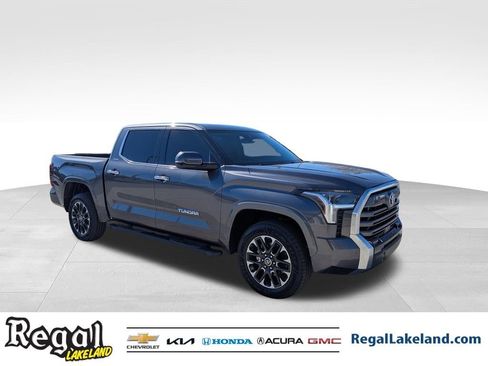 Used 2023 Toyota Tundra Limited image 2