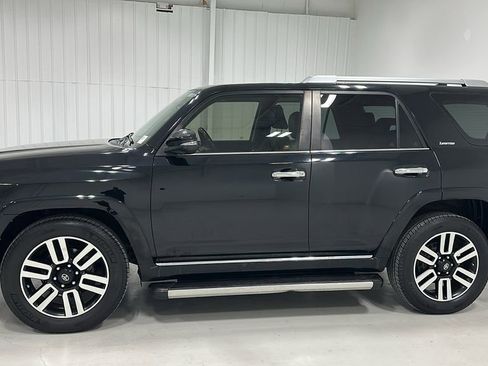 Used 2018 Toyota 4Runner Limited image 3