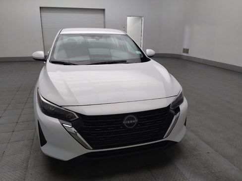 Used 2024 Nissan Sentra SV FWD image 14