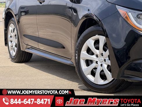 Certified 2026 Toyota Corolla LE image 12